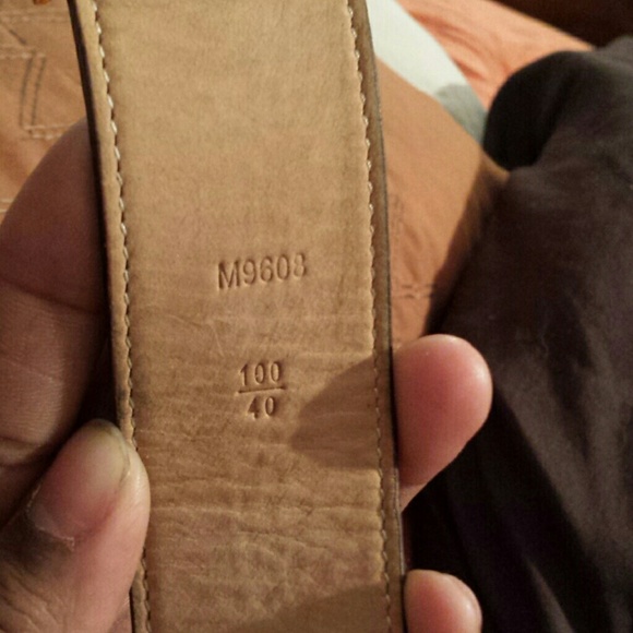 SOLD!!! Authentic louis vuitton belt. - Picture 4 of 4