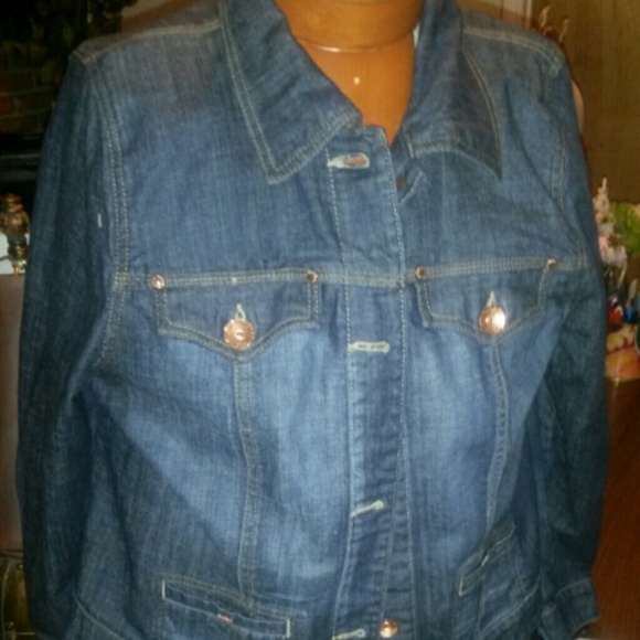 Ladies Demin Jacket - Picture 2 of 4