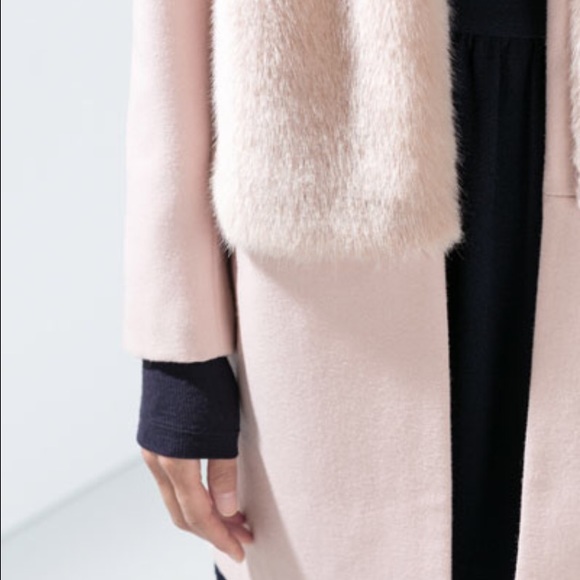 Combination wool and faux fur coat - Picture 3 of 4