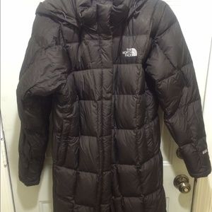 Mid length North Face Jacket
