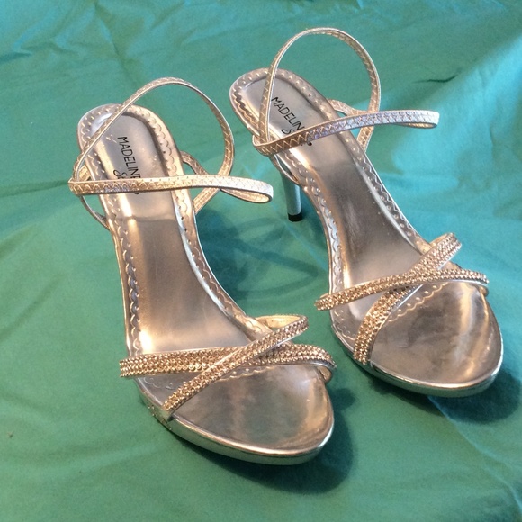 💎 Rhinestone bling heels! 💎