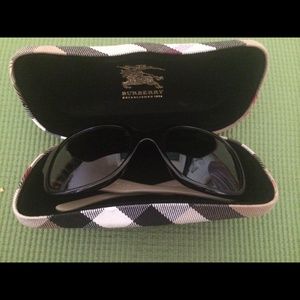 Burberry sunglasses