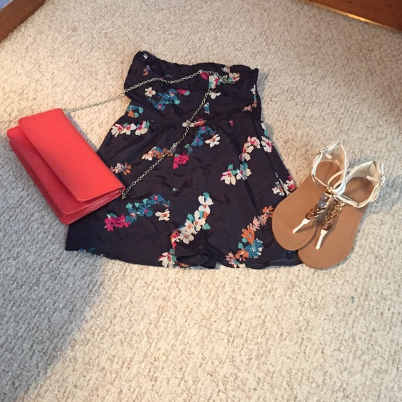 American Eagle Outfitters Dresses & Skirts - Floral silk romper