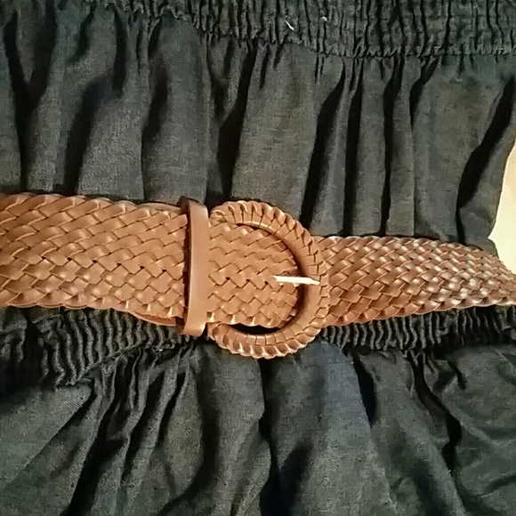 Strapless denim ruffle dress with belt - Picture 2 of 4