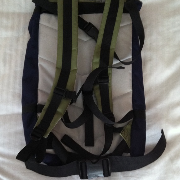 Ride Back Pack - Picture 3 of 4