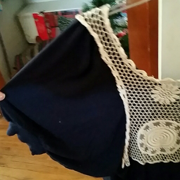 Flowing crop top sweater - Picture 3 of 4