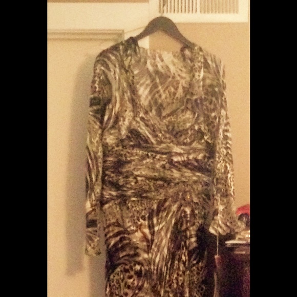 Prom dress! - Picture 2 of 4
