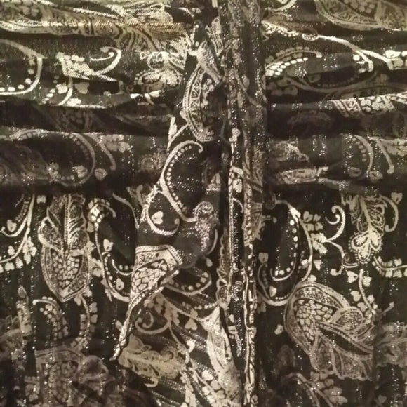 Beautiful sexy top - Picture 3 of 4