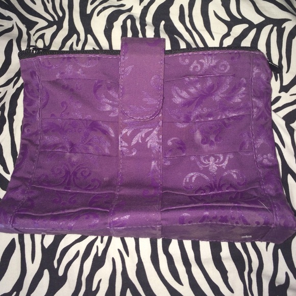 Makeup bag