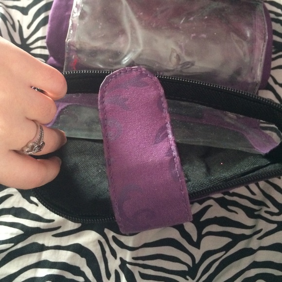 Makeup bag - Picture 4 of 4