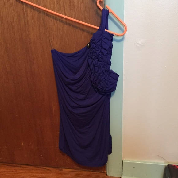 One shoulder blue top