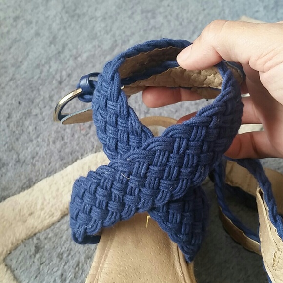 Shoes - Picture 3 of 3