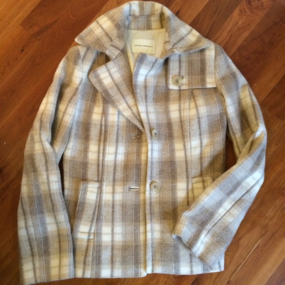 Banana Republic Warm Wool/Alpaca/Mohair blend coat