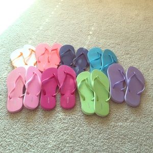 Old Navy flip flops