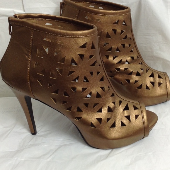 New Price Never worn faux leather  bootie!