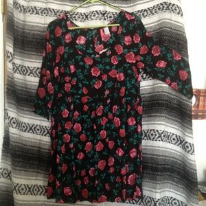 Pretty pink roses baby doll dress empire waist