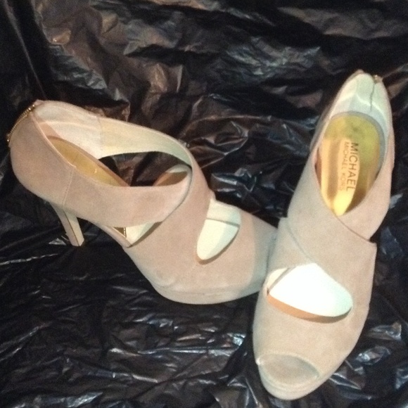 MK Heels Sandals