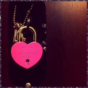 Victoria's Secret love lock