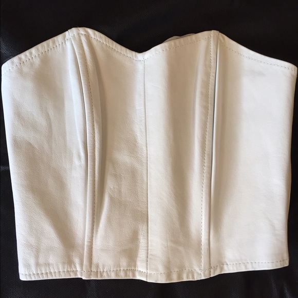 Leather corset $9 and free shipping on Ⓜ️ERCARI