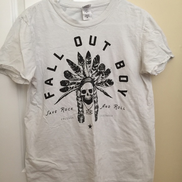fall out boy FOB t-shirt 💋