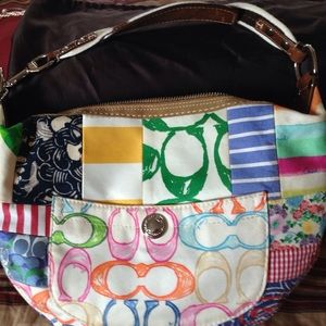 Medium size coach bag never used