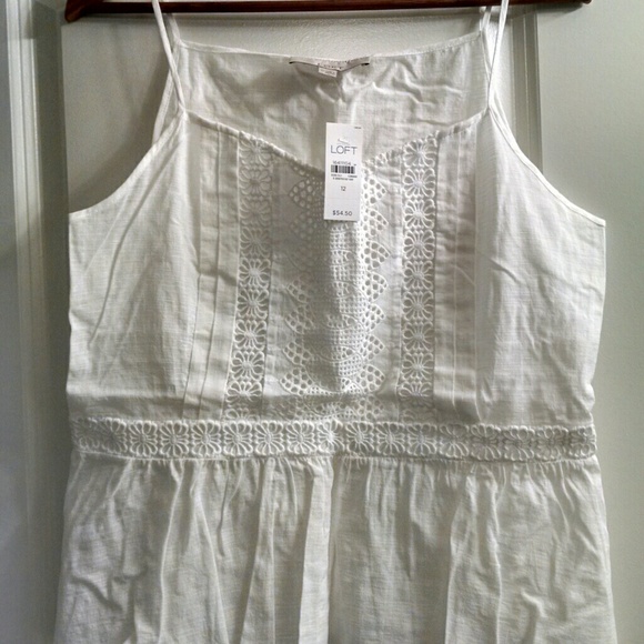 White tank with crochet detail