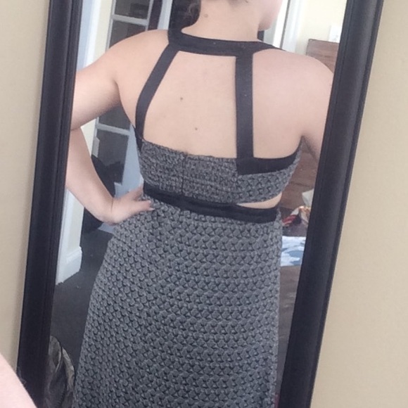 Mod cloth maxi cutout dress - Picture 4 of 4