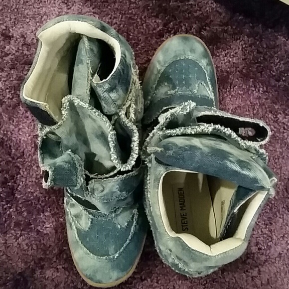 Denim Steve Madden wedge sneakers