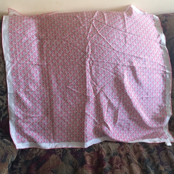 100% silk scarf - Picture 3 of 4