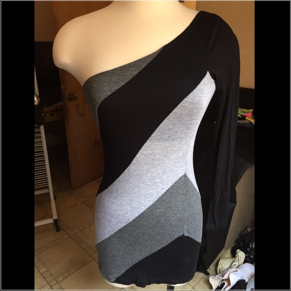 Sexy forever 21 dress $9 w/ free ship on Ⓜ️ERCARI