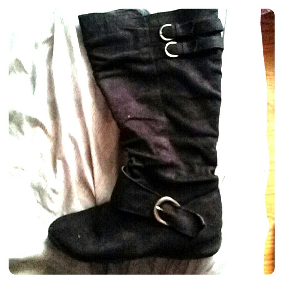 Boots from wet seal.