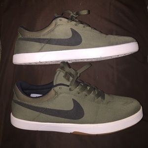 Nike Eric Koston SE. $ 45.