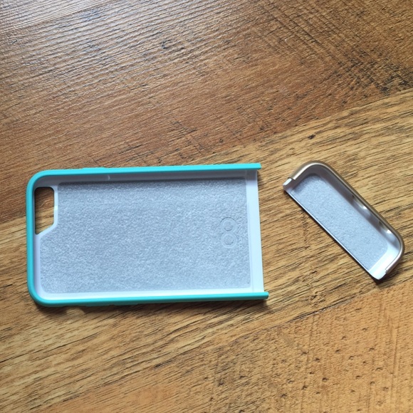 turquoise and gold iPhone 6 case - Picture 4 of 4
