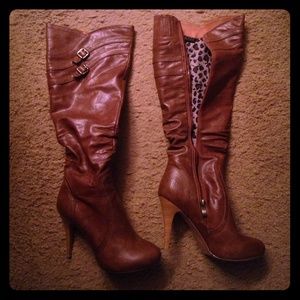 Bakers tan leather boots