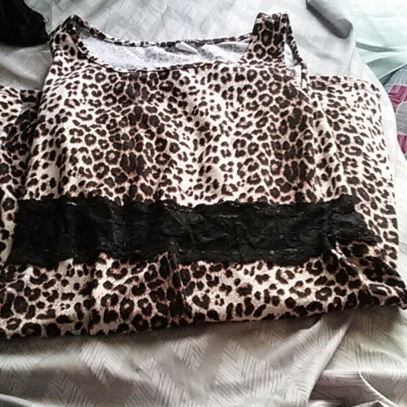 Cheetah print And lace dress