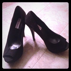 Steve Madden peep toe platform heels