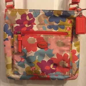 COACH Cross-body bag!