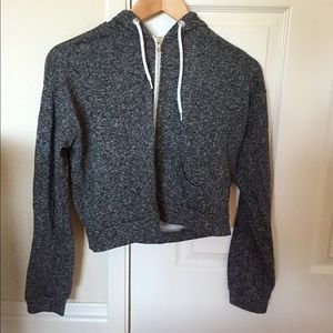 Cropped gray hoodie