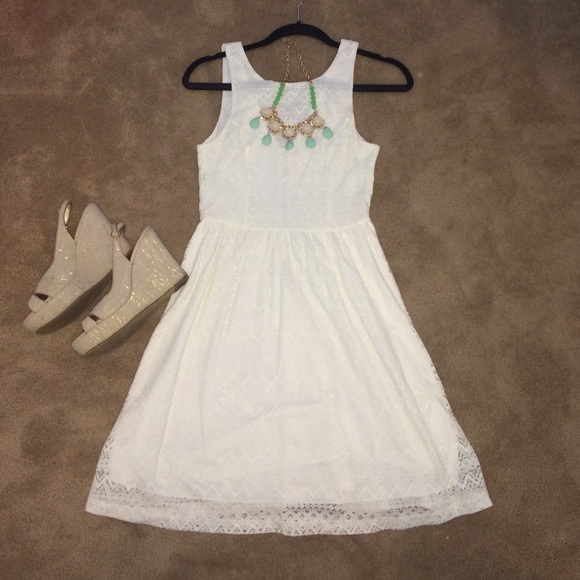Everly Ivory Lace Dress