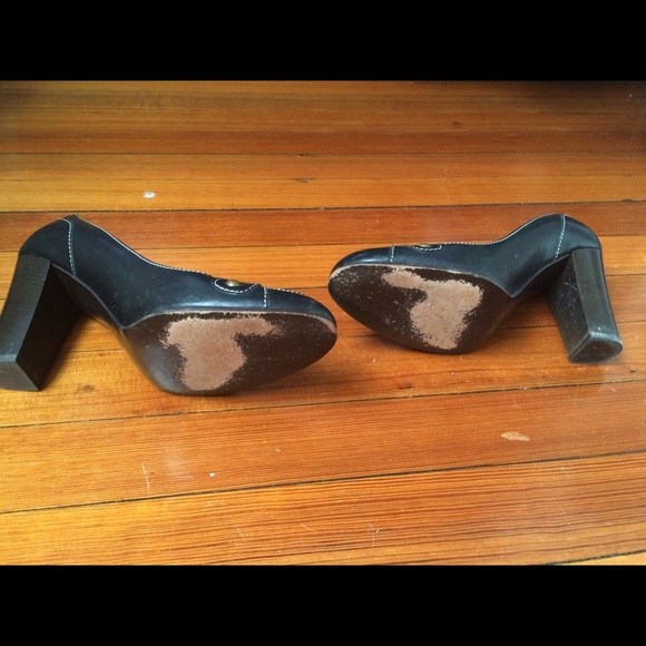 Rafe, Black, pumps with buckle, size 38.5. - Picture 2 of 3