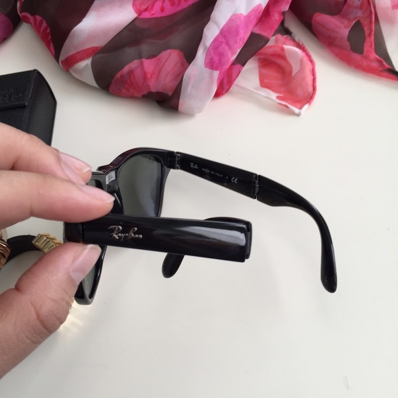 ❤️PM Editor❤️ Ray-Ban Folding Wayfarer - Picture 2 of 4