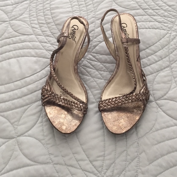 Size 8 medium Carlos by Carlos Santana sandals