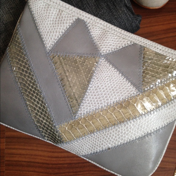 Vintage Retro 80’s Snakeskin leather clutch - Gray - Picture 3 of 6