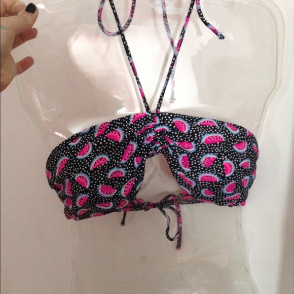 Bikini top