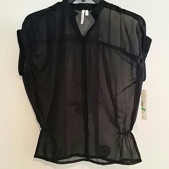 Black sheer shirt NWT. SIZE M