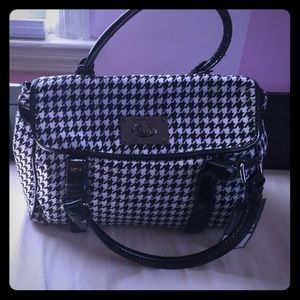Houndstooth Kenneth Cole Reaction Purse