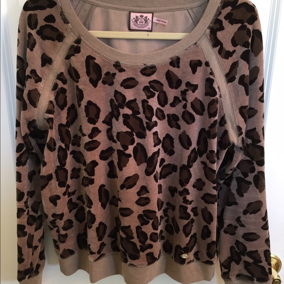 Authentic juicy couture pull over size xl