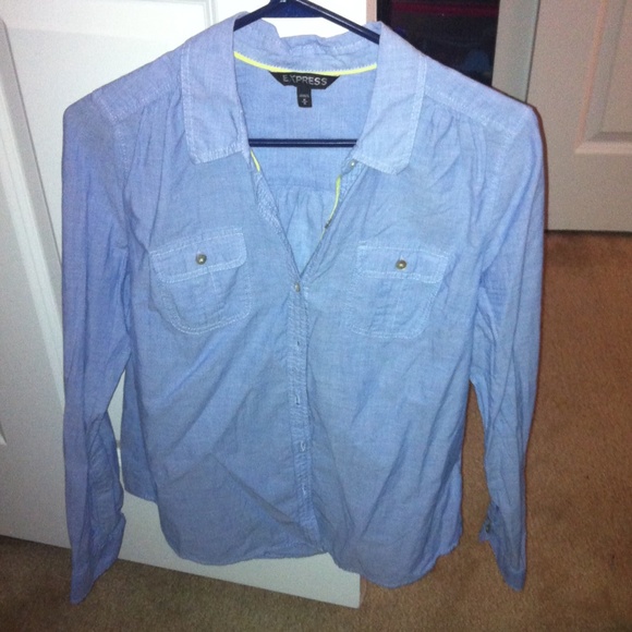 Express Button up