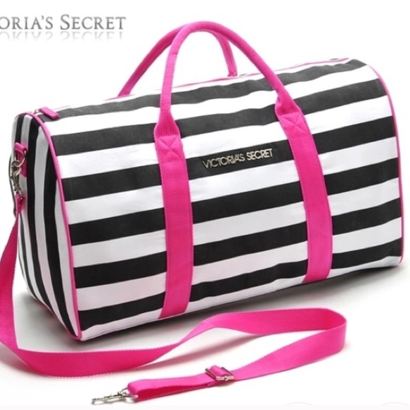 Victoria's Secret Handbags - ❗️FINAL PRICE❗️Victoria's Secret Weekender Bag