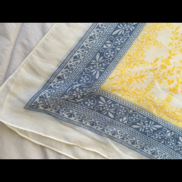 Scarf - Picture 2 of 3